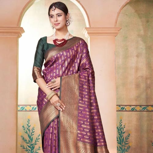 Soft Kanjivaram Silk Saree with Traditional Weave Golden Zari Bridal Classic